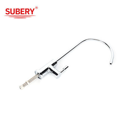 Bahan tubuh kuningan Basin mixer keran air panas dingin keran inovatif